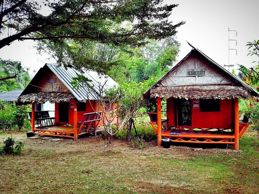 Baan Pai Likit Hotel Ngoại thất bức ảnh